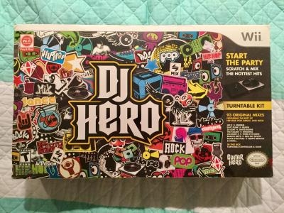 DJ Hero Turntable Bundle