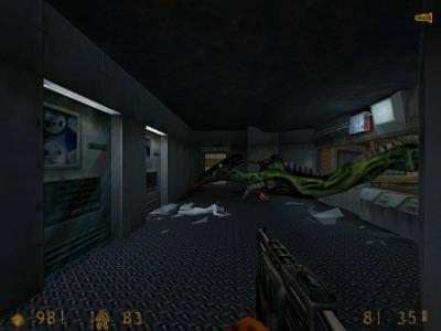 Half-Life screenshot