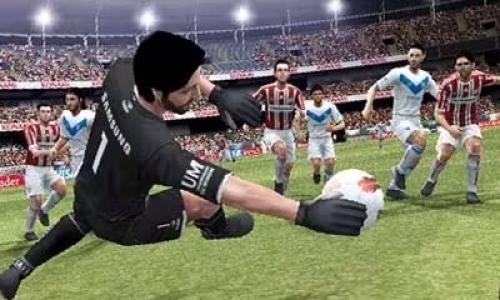 Pro Evolution Soccer 2013 3D screenshot